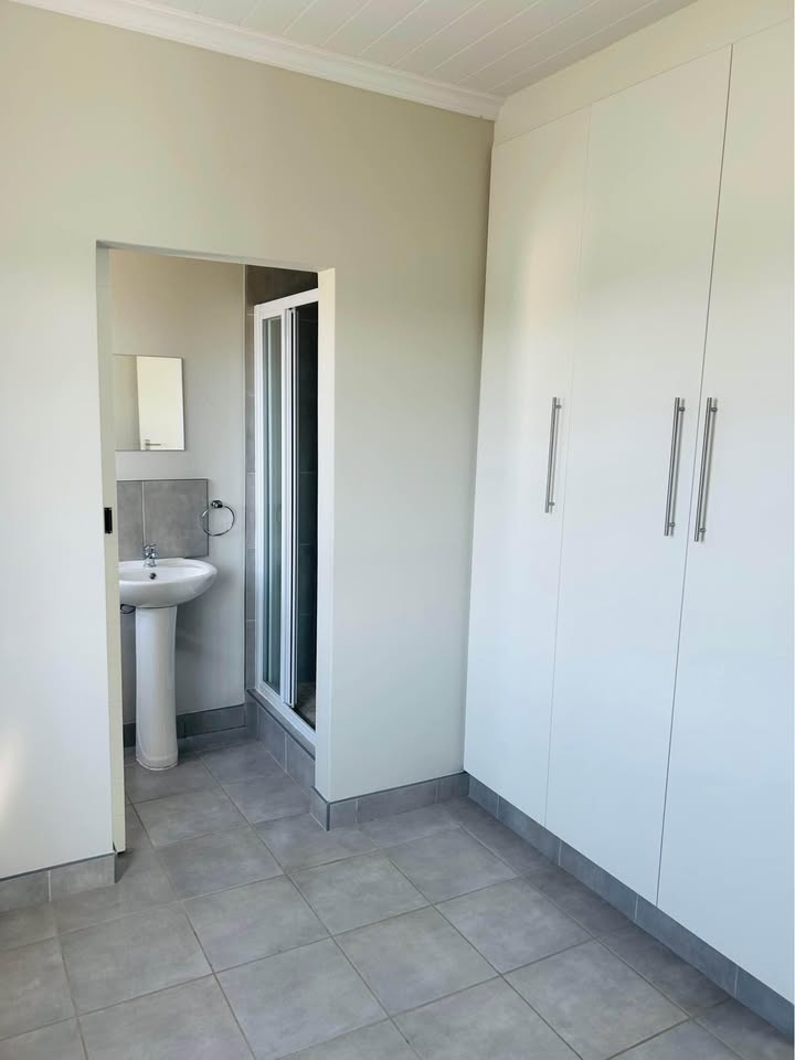 To Let 2 Bedroom Property for Rent in Gonubie Eastern Cape